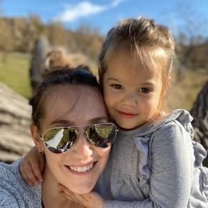 Meet your Posher, Chelsey